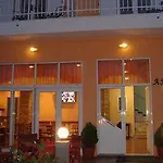 Hotel Americana 2*