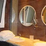 Hotel Americana 2*