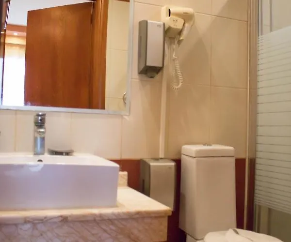 Hotel Americana 2*
